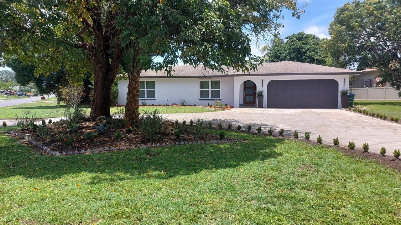 Cape Coral Canalfront Bagian luar foto